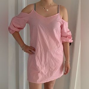 Streetwear Society cold shoulder pink and white dress size Small